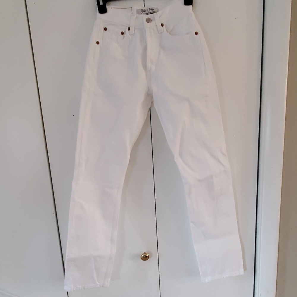 VINTAGE Levi's 501 Pristine White